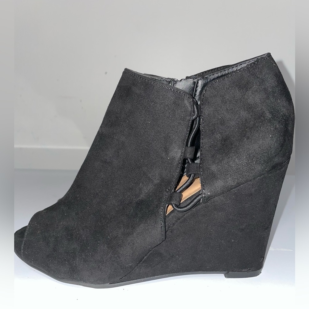 maurices | Tonnie Black Open Toe Zip Up Ankle Wedge With Elastic Opening On Side